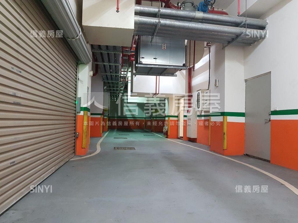 專任吉祥尊邸精美屋附車位房屋室內格局與周邊環境