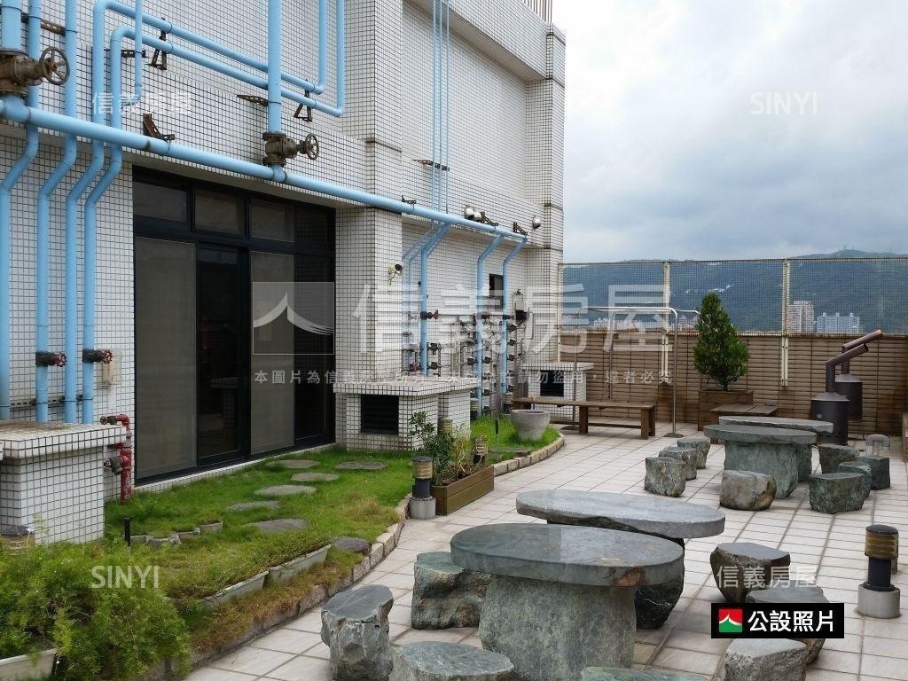 專任吉祥尊邸精美屋附車位房屋室內格局與周邊環境