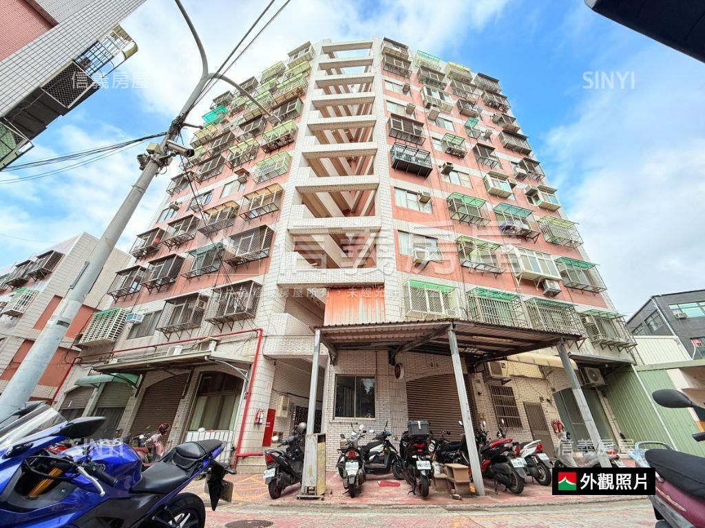專任中華大學電梯套房房屋室內格局與周邊環境