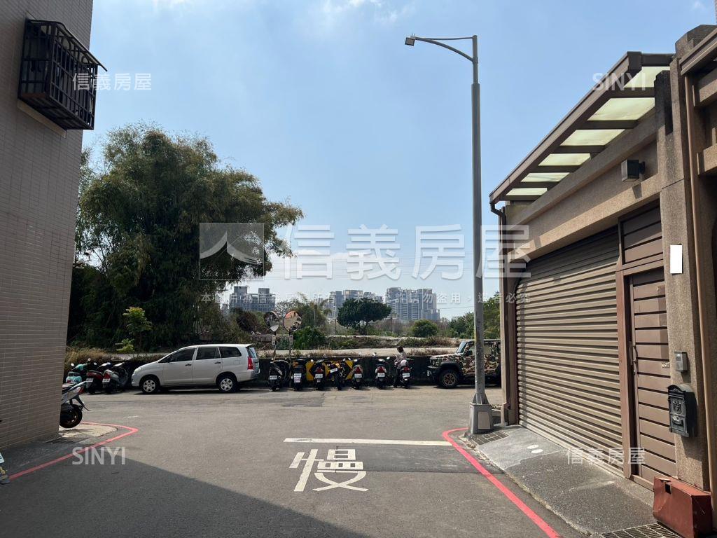 保安公園角間雙車帝王別墅房屋室內格局與周邊環境