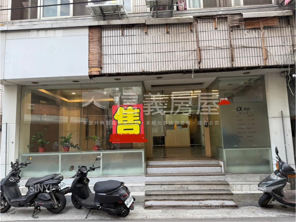 近逢甲商圈雙店面房屋室內格局與周邊環境