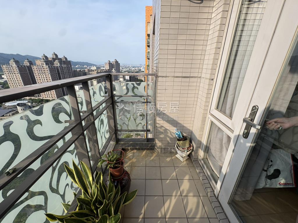 耶魯山景歐風雅居房屋室內格局與周邊環境