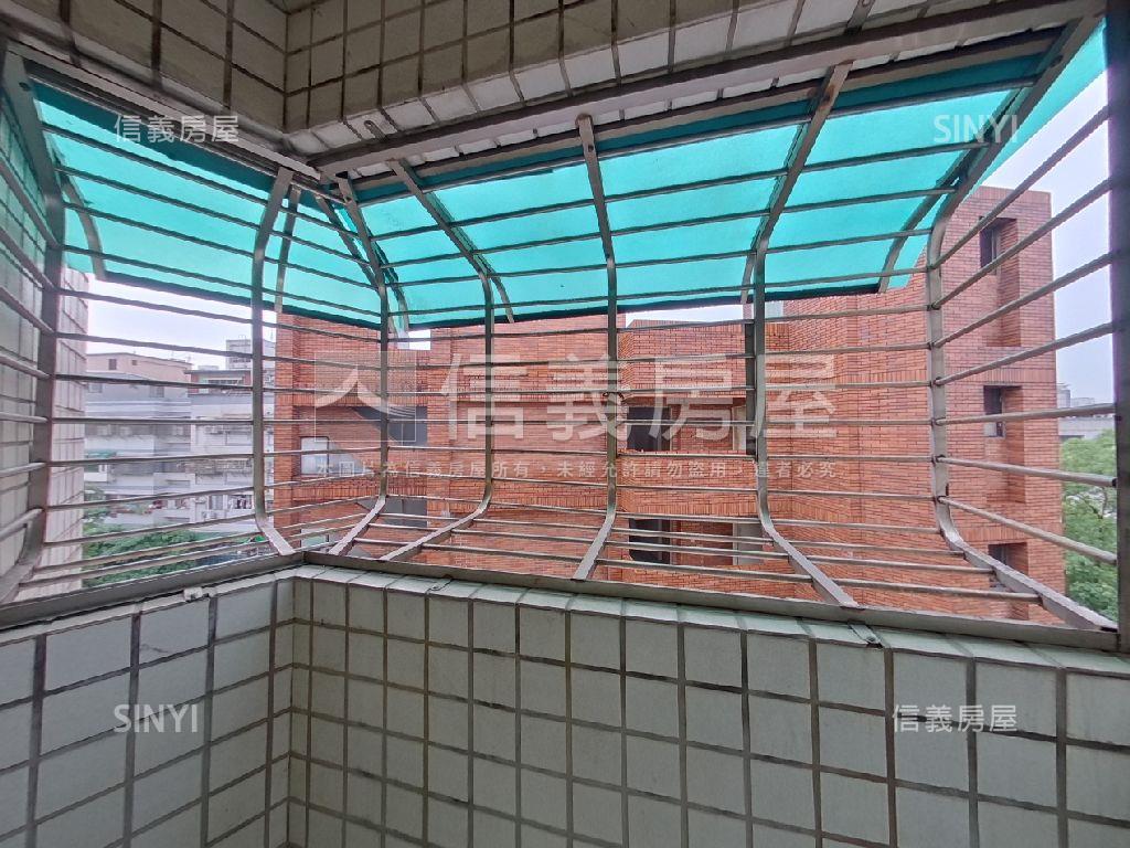 採光華廈。絕讚大空間房屋室內格局與周邊環境