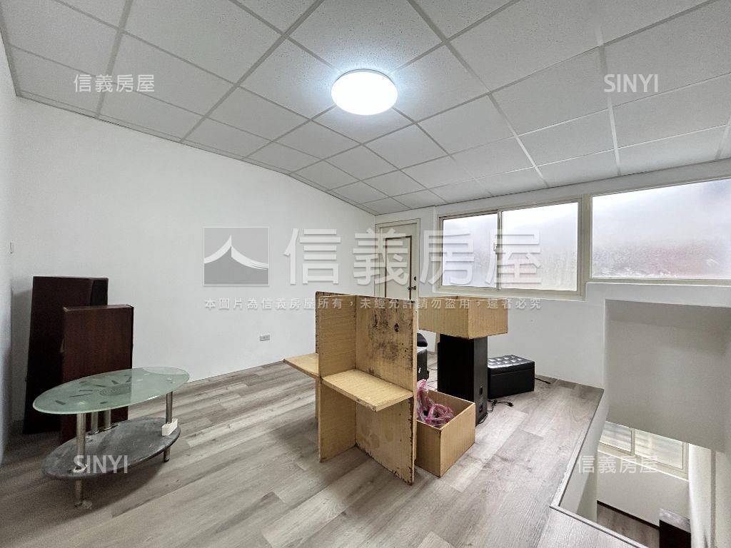 萬大路美妝２樓＋頂加房屋室內格局與周邊環境