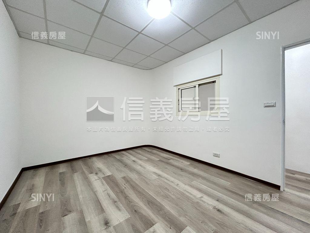 萬大路美妝２樓＋頂加房屋室內格局與周邊環境