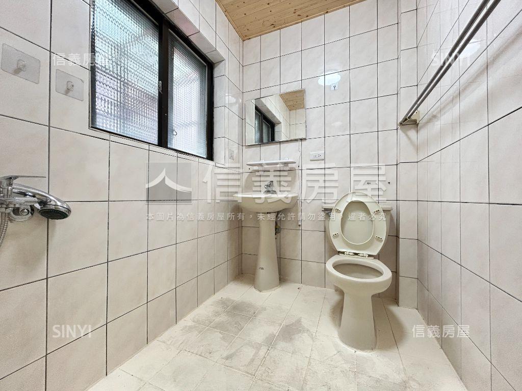 萬大路美妝２樓＋頂加房屋室內格局與周邊環境