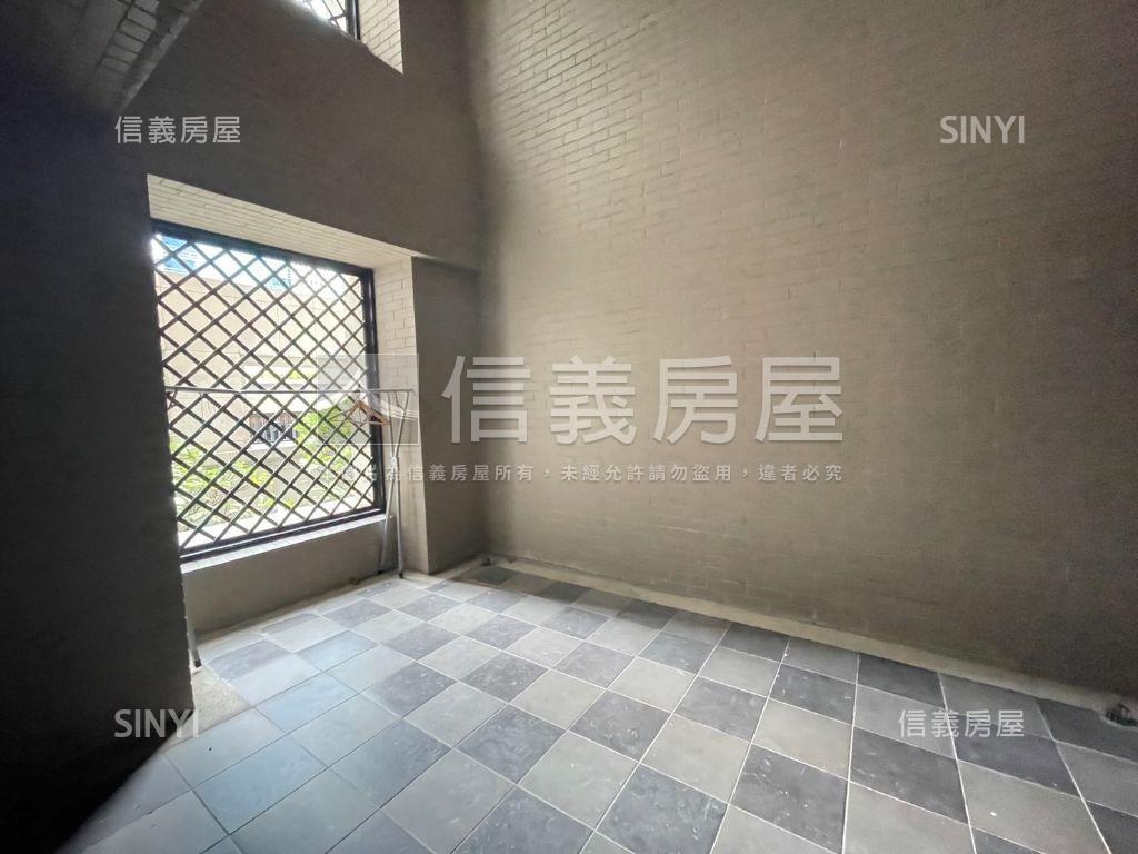 親家雲硯★４房平車露臺戶房屋室內格局與周邊環境