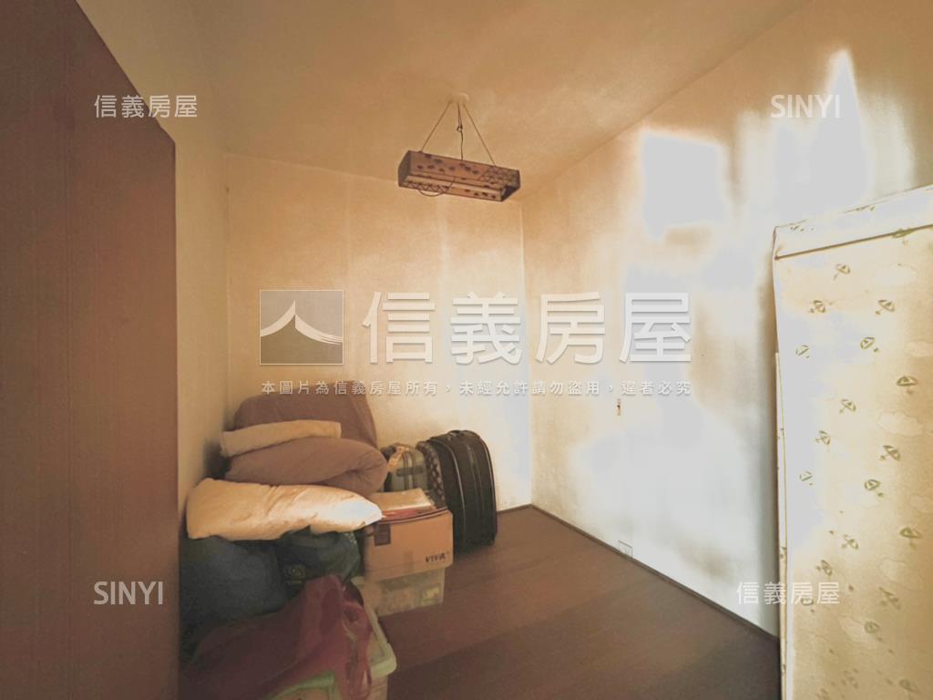 士林低總價．３樓靜巷公寓房屋室內格局與周邊環境