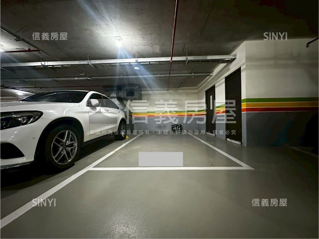 馥悅帝王傳世四房房屋室內格局與周邊環境