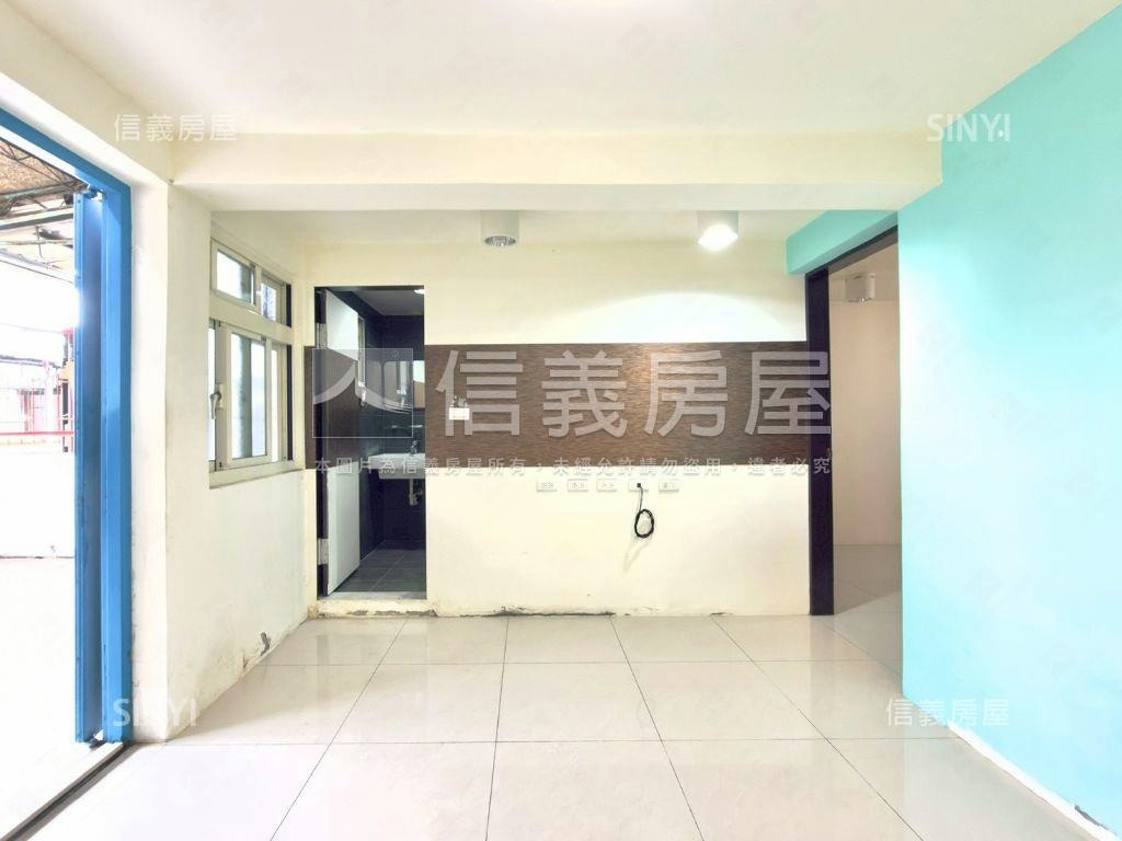 秀朗路優質頂樓房屋室內格局與周邊環境