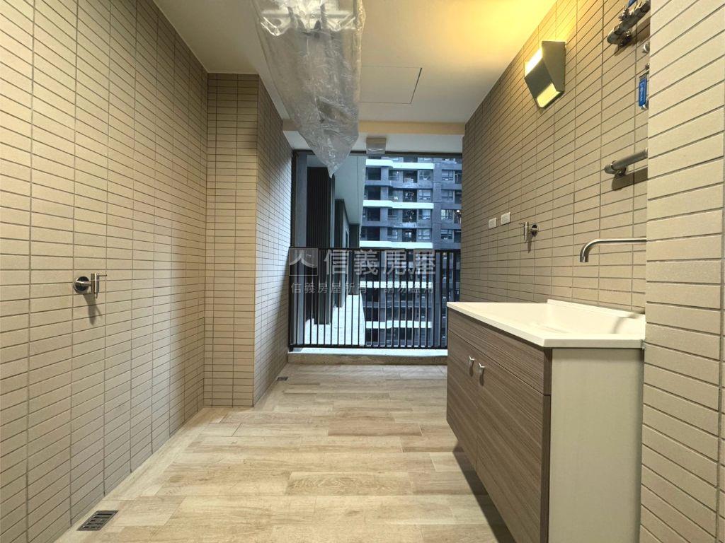 元翰門臨海質感美宅房屋室內格局與周邊環境