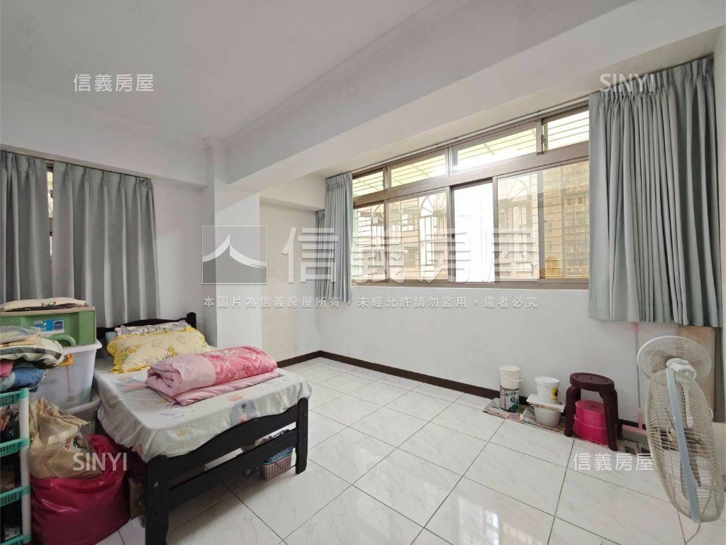 新埔捷運三房車位房屋室內格局與周邊環境