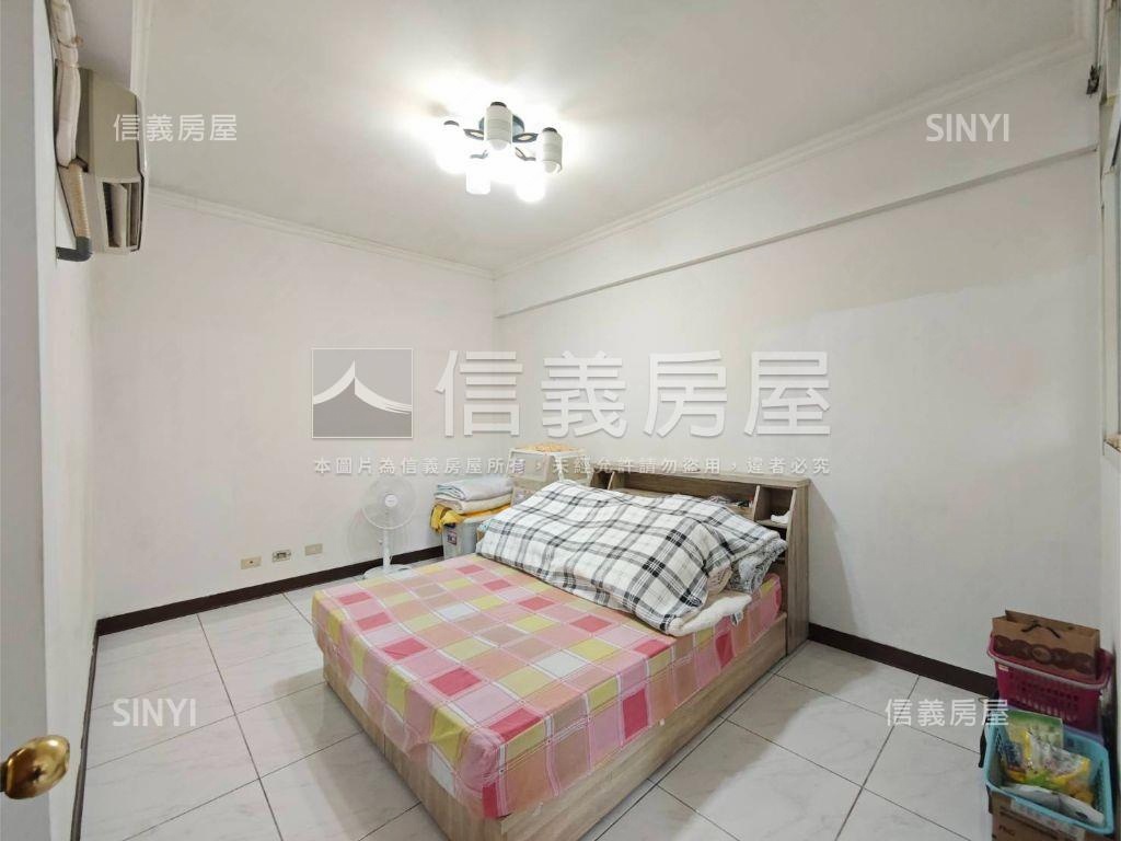 新埔捷運三房車位房屋室內格局與周邊環境