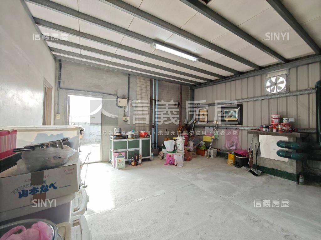 新埔捷運三房車位房屋室內格局與周邊環境