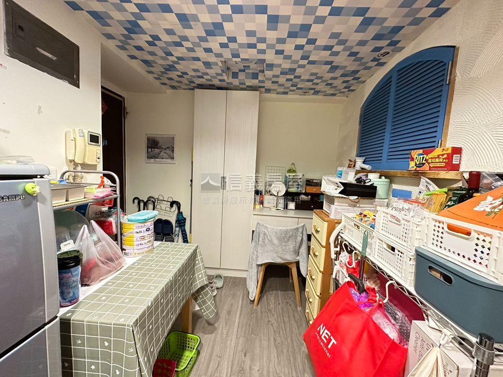 民生住辦管理兩房房屋室內格局與周邊環境
