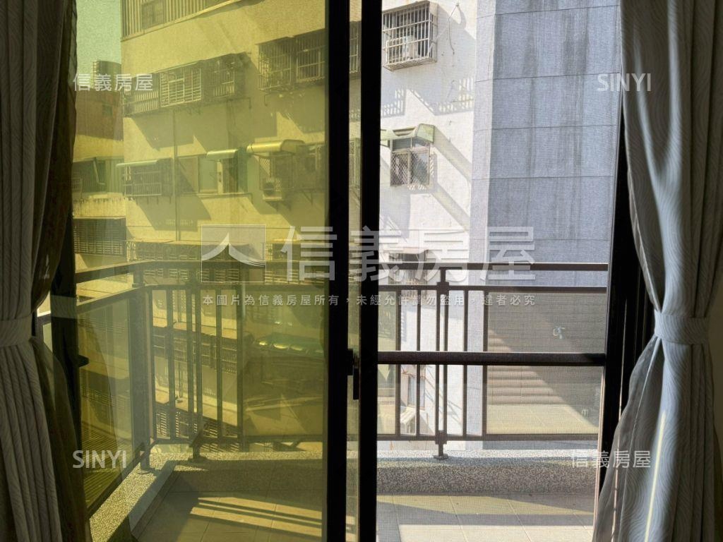 後站質感兩房稀有釋出房屋室內格局與周邊環境