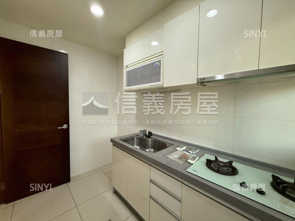 後站質感兩房稀有釋出房屋室內格局與周邊環境