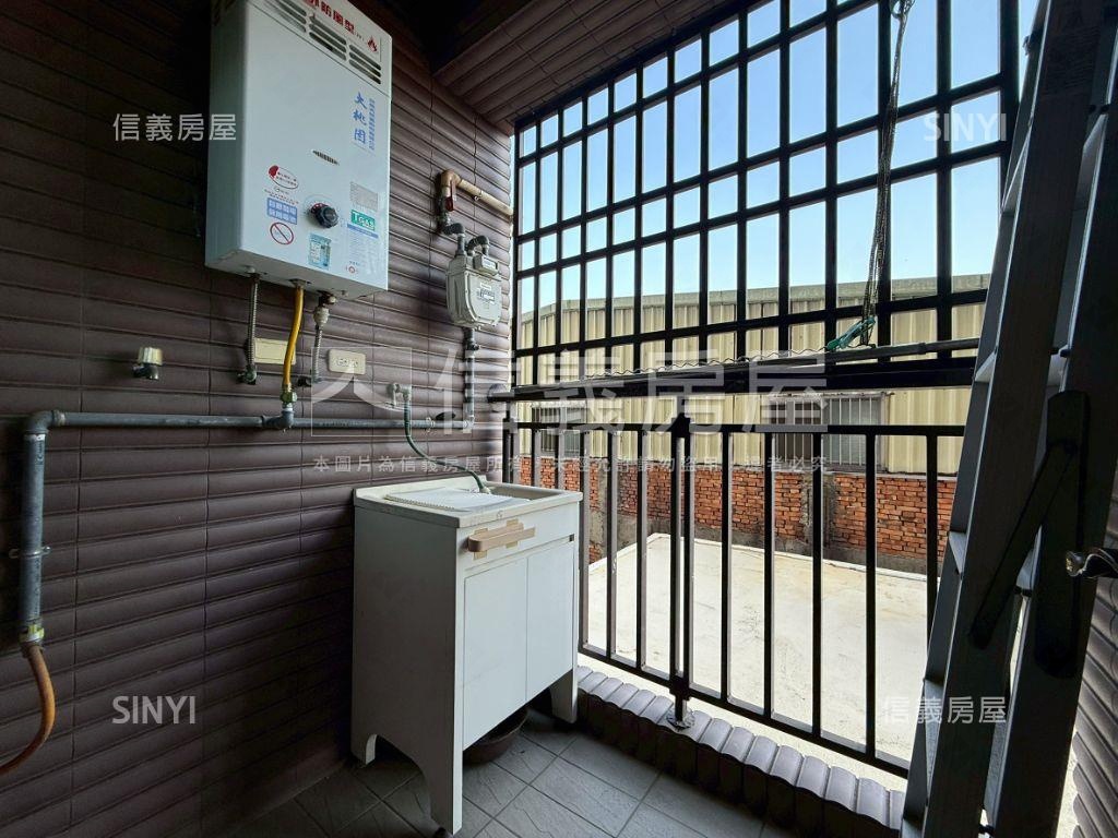 後站質感兩房稀有釋出房屋室內格局與周邊環境