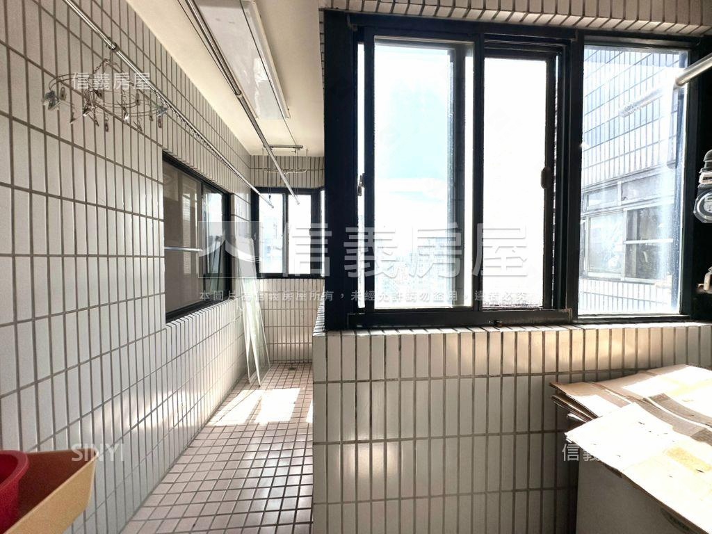 國泰大空間景觀三房房屋室內格局與周邊環境