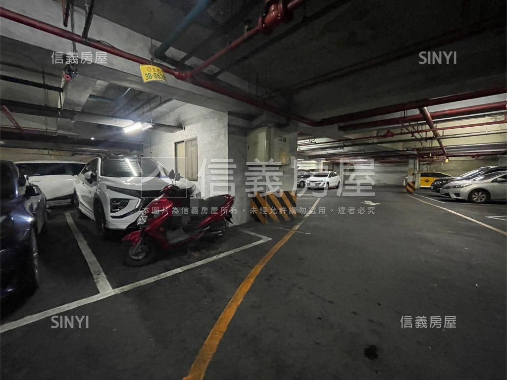 挑高好利用電梯美屋房屋室內格局與周邊環境