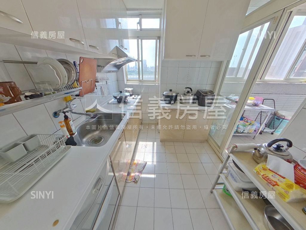 Ｃ區崇德隆盛４房高樓美景房屋室內格局與周邊環境