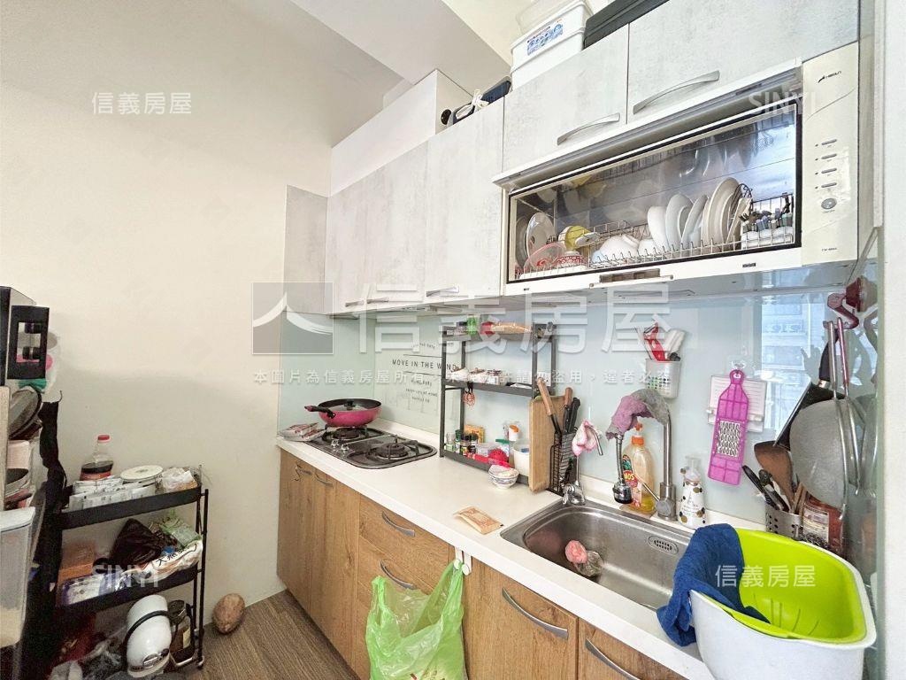 夢想成真電梯３房房屋室內格局與周邊環境