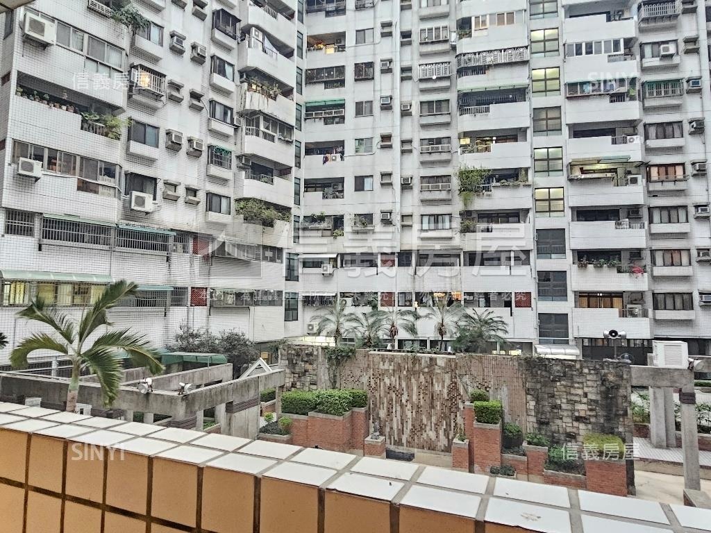 美村路黃金樓店房屋室內格局與周邊環境