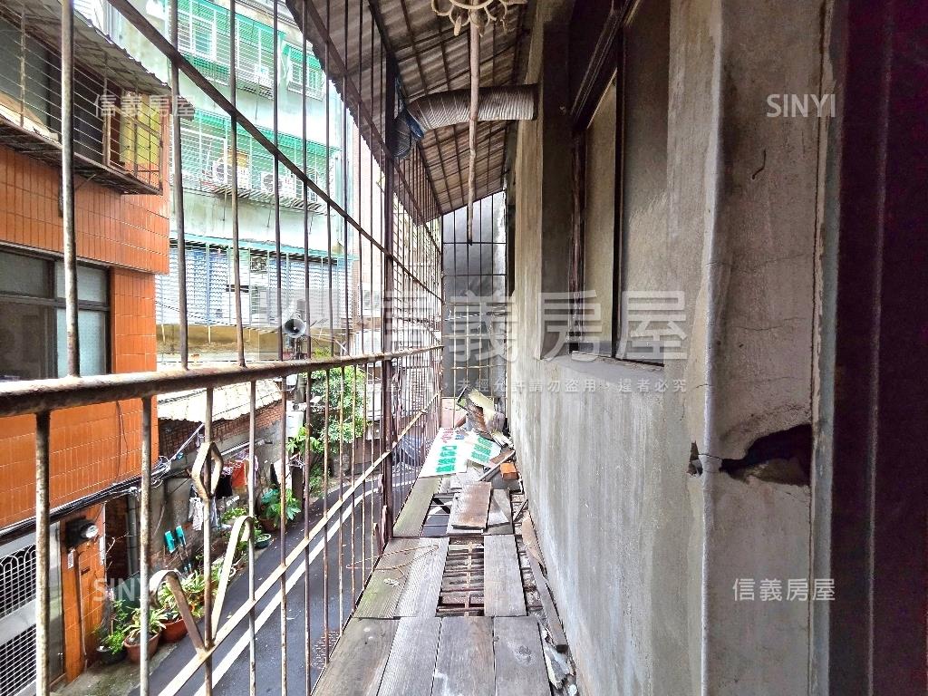 專約✩一層一戶公寓二樓房屋室內格局與周邊環境