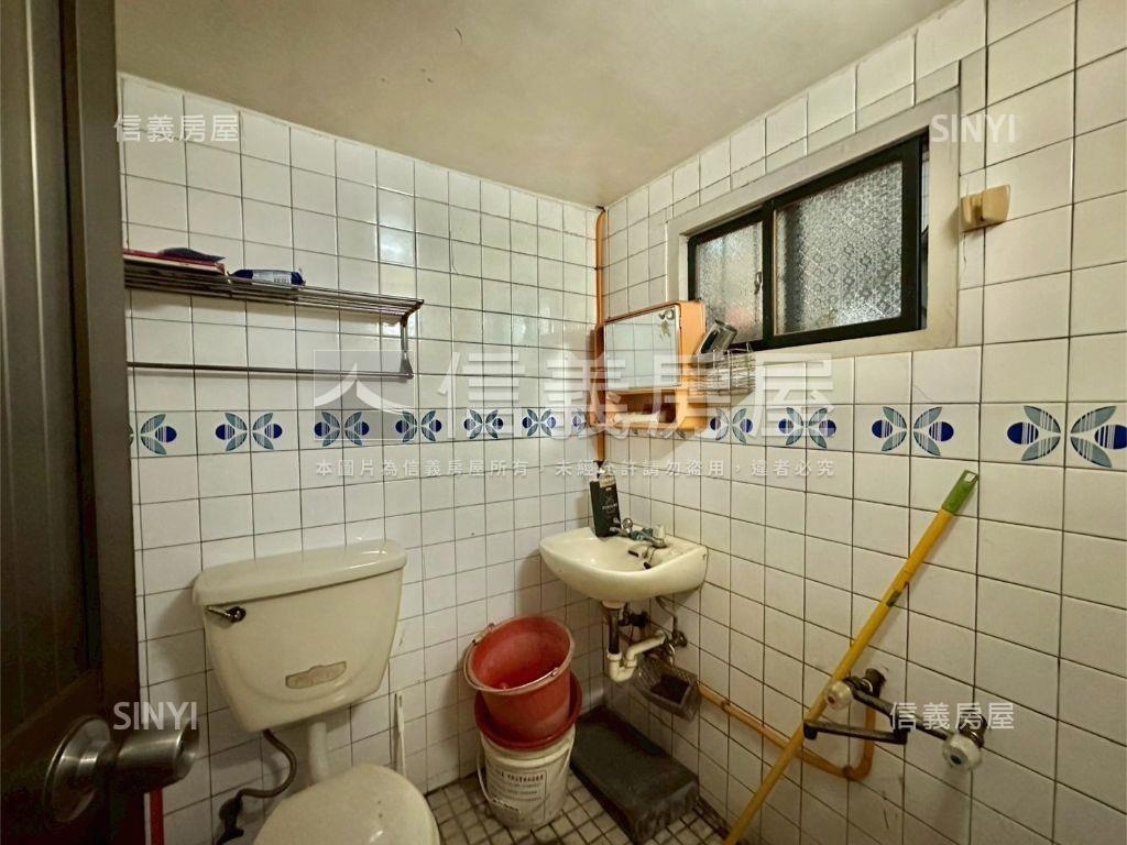 安順臨路優質透天房屋室內格局與周邊環境