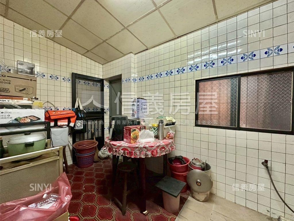 安順臨路優質透天房屋室內格局與周邊環境