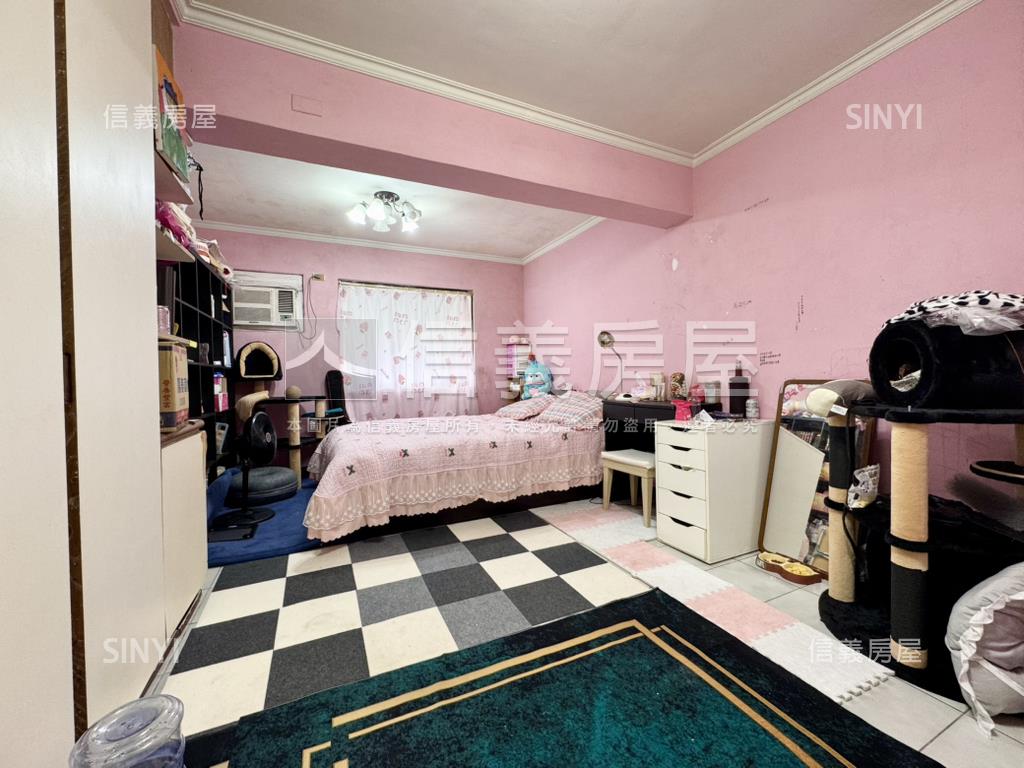 伯爵三代●陽光煦煦樓中樓房屋室內格局與周邊環境