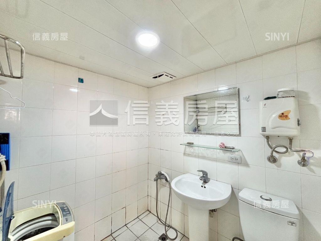國強街電梯邊間❤️美套房房屋室內格局與周邊環境