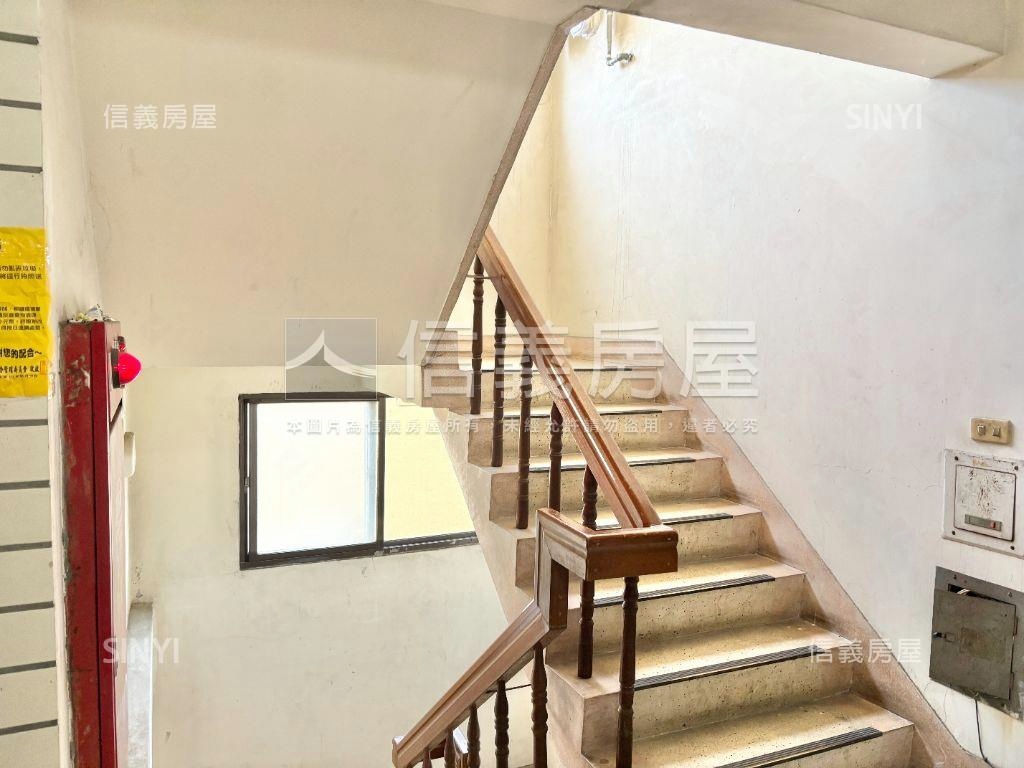 國強街電梯邊間❤️美套房房屋室內格局與周邊環境