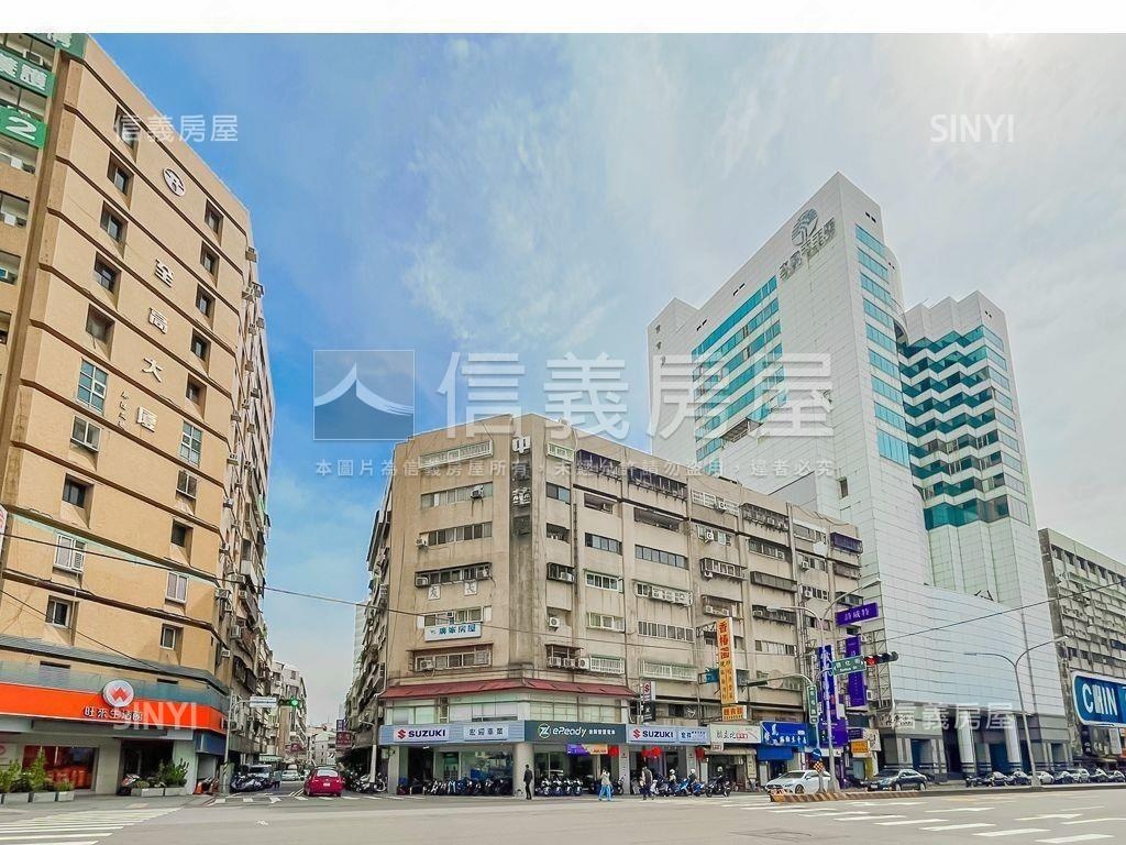 國強街電梯邊間❤️美套房房屋室內格局與周邊環境