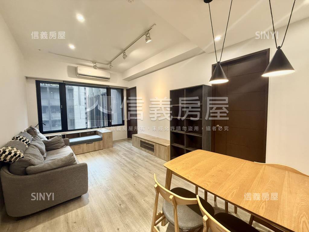 國賓大悅次頂樓精裝戶房屋室內格局與周邊環境