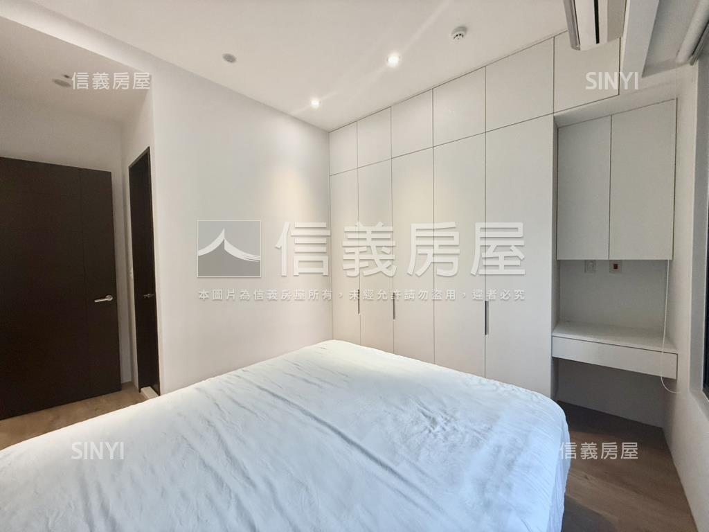 國賓大悅次頂樓精裝戶房屋室內格局與周邊環境