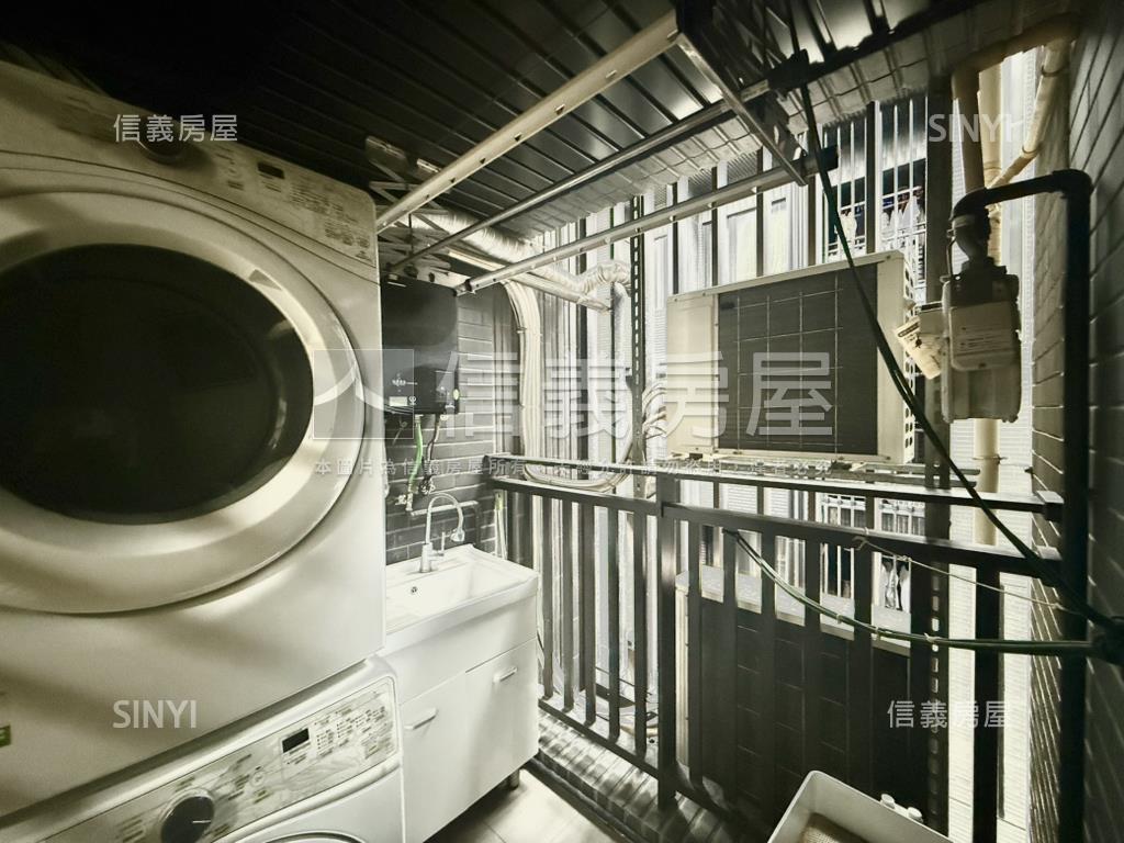 國賓大悅次頂樓精裝戶房屋室內格局與周邊環境