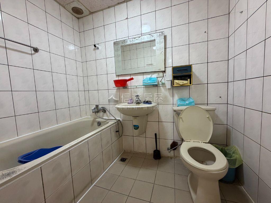 龍城一層一戶氣派三房美屋房屋室內格局與周邊環境