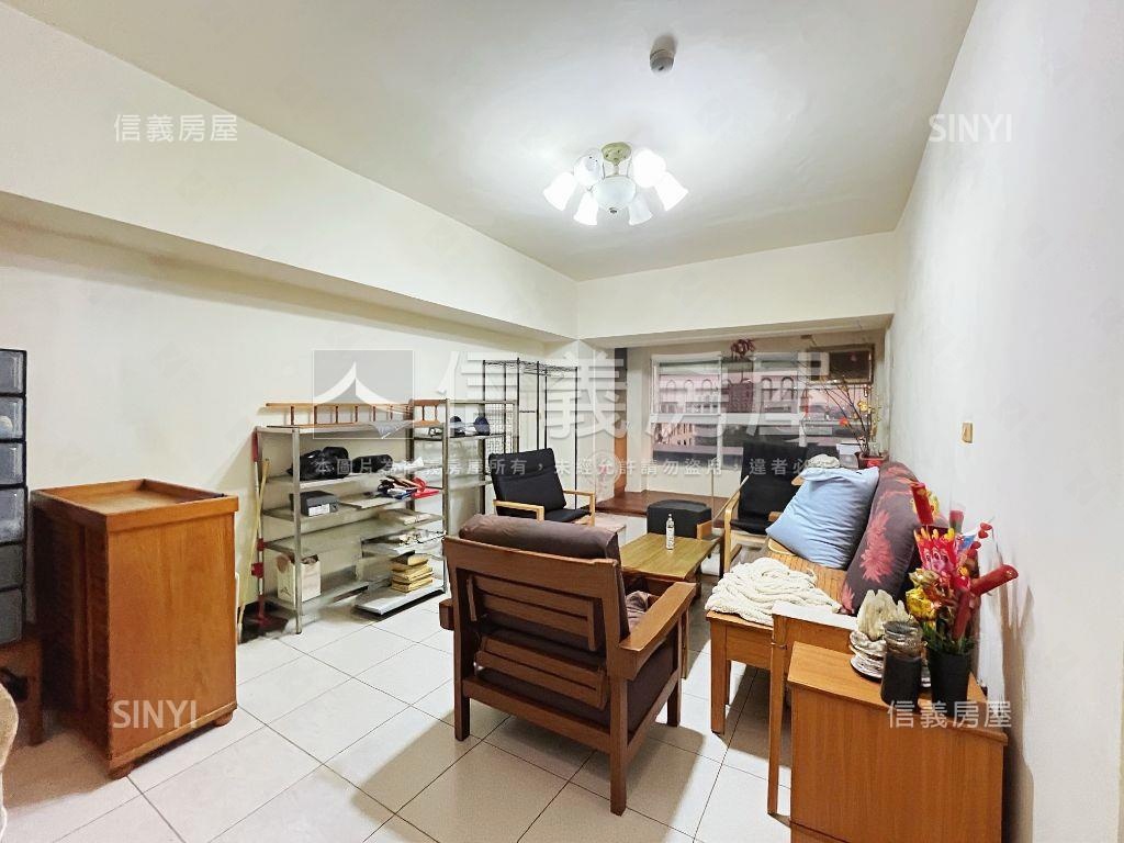 江山萬里大三房房屋室內格局與周邊環境