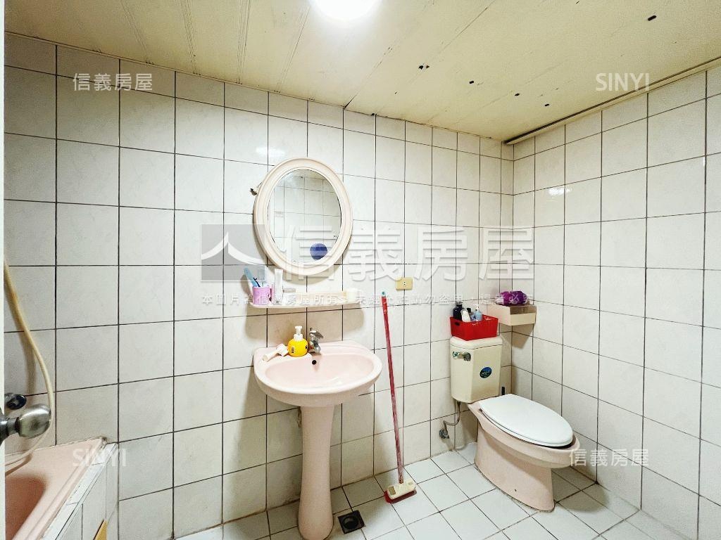 江山萬里大三房房屋室內格局與周邊環境