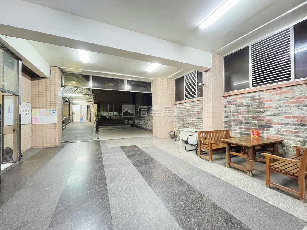近桂林國小優質正三房房屋室內格局與周邊環境