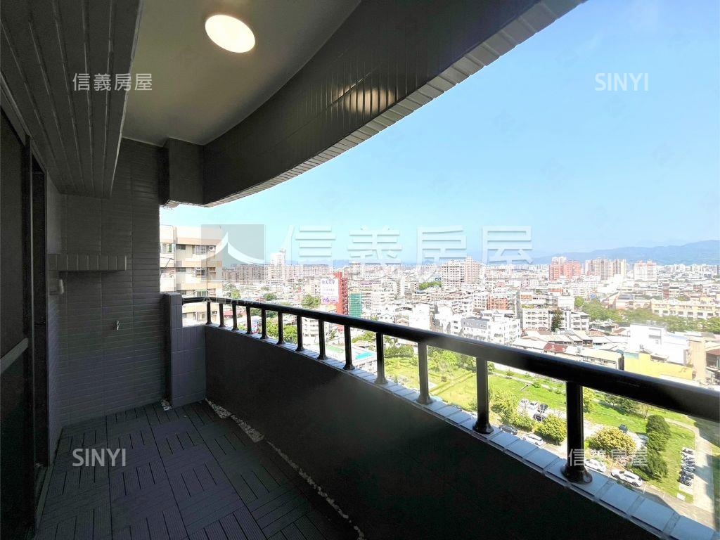 福聯新城次頂樓採光視野戶房屋室內格局與周邊環境