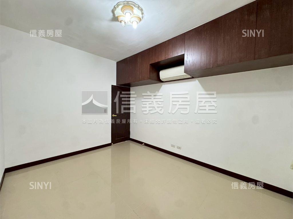近捷運三樓優質公寓房屋室內格局與周邊環境