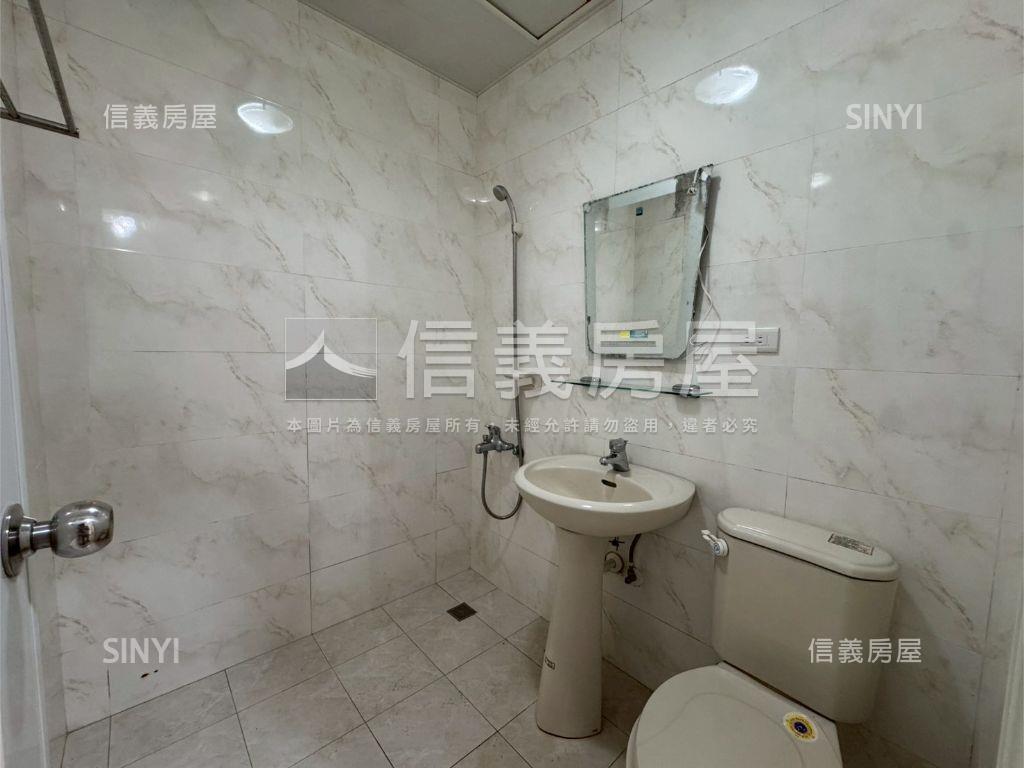 近捷運三樓優質公寓房屋室內格局與周邊環境