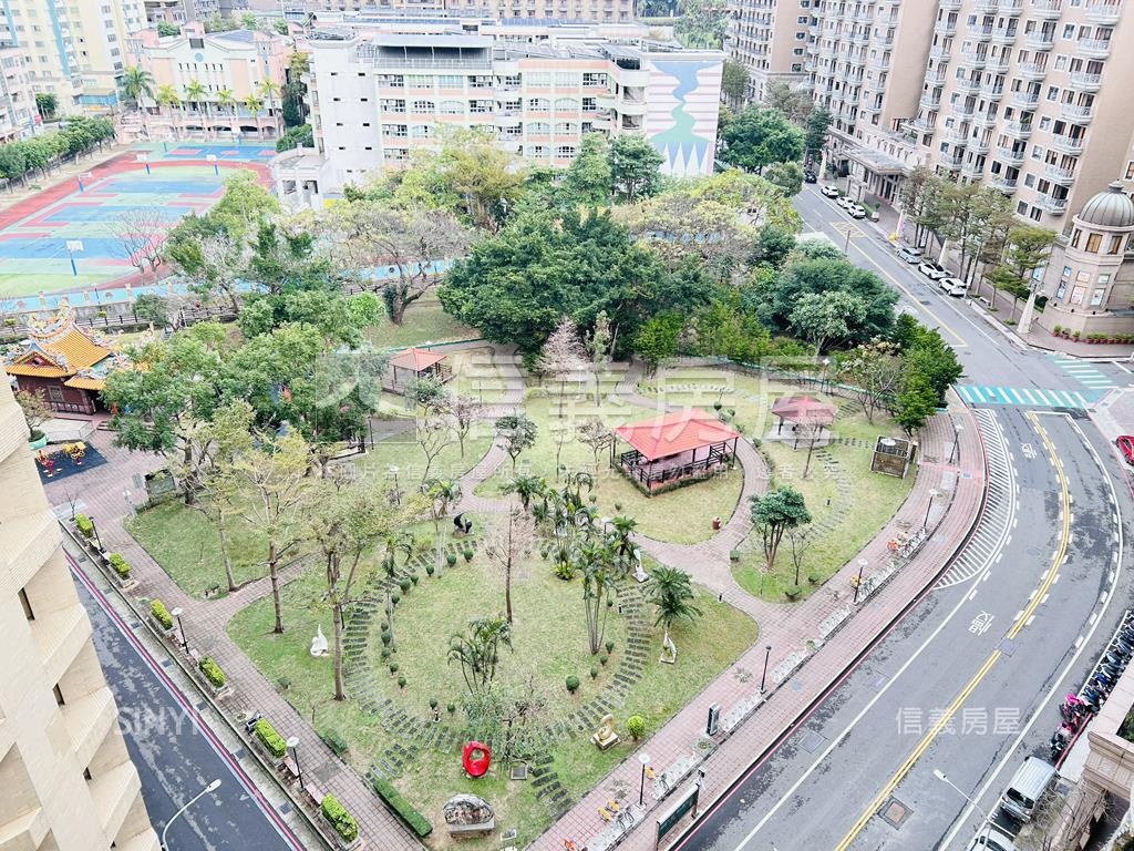 中悅班芙景觀三房車位房屋室內格局與周邊環境