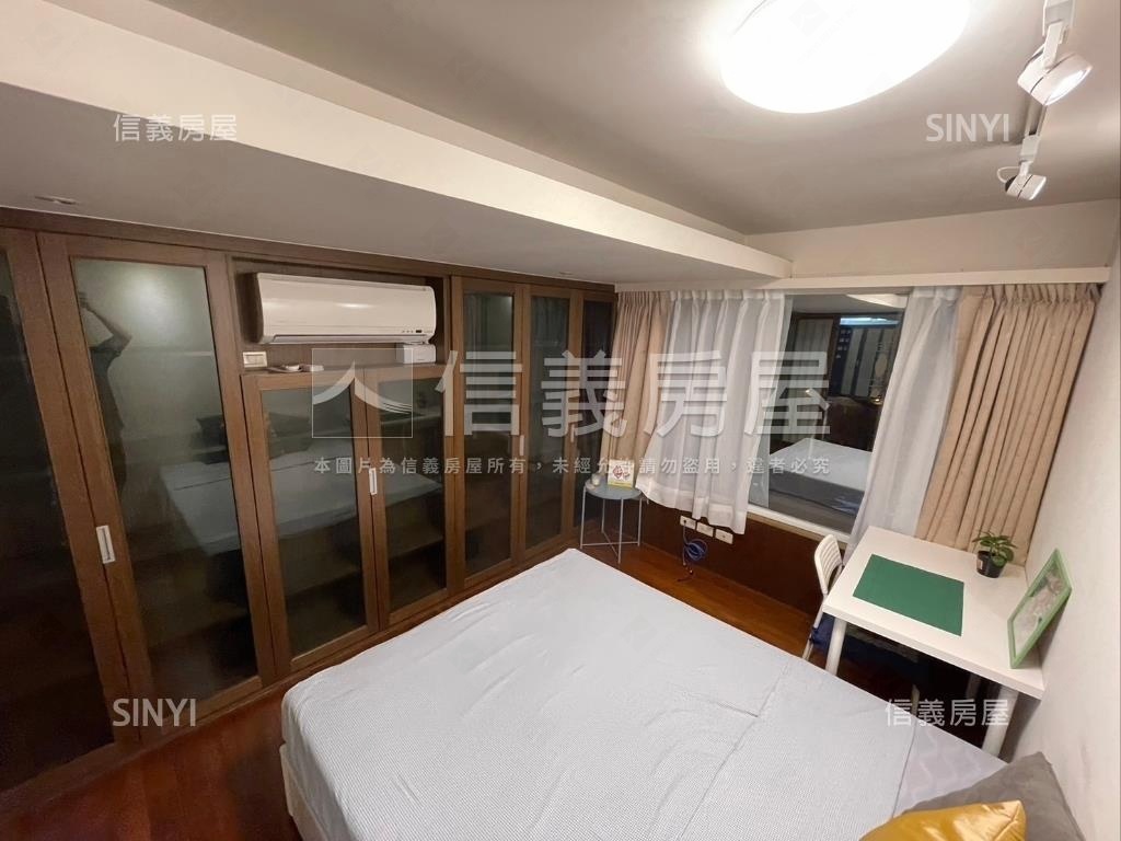捷運西門開封街２樓住辦店房屋室內格局與周邊環境