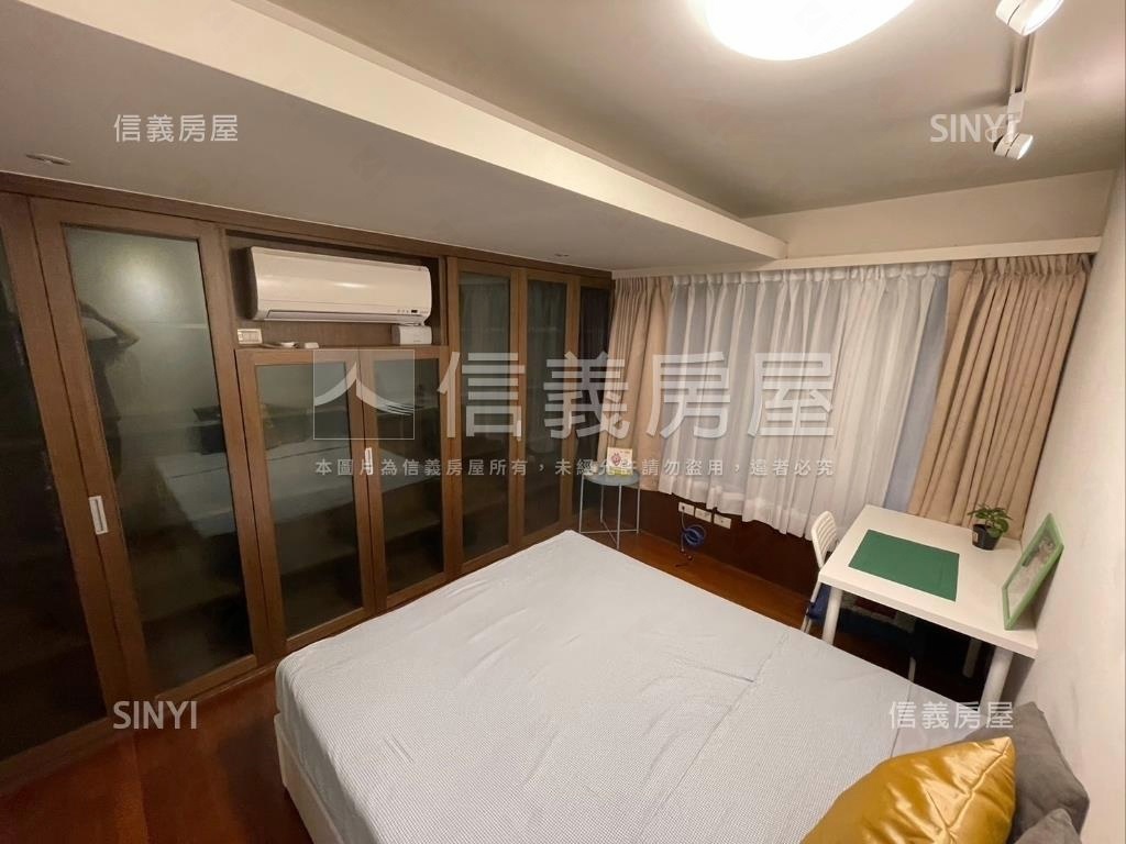 捷運西門開封街２樓住辦店房屋室內格局與周邊環境