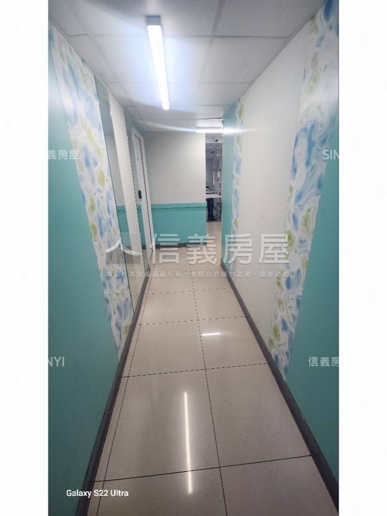 集美學三角窗大邊間店面房屋室內格局與周邊環境