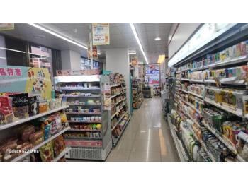 集美學三角窗大邊間店面