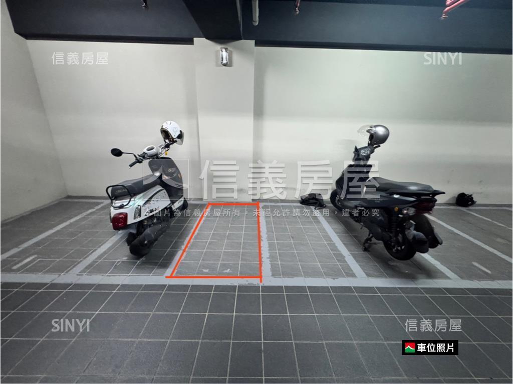 近文山輕屋齡四房平車房屋室內格局與周邊環境